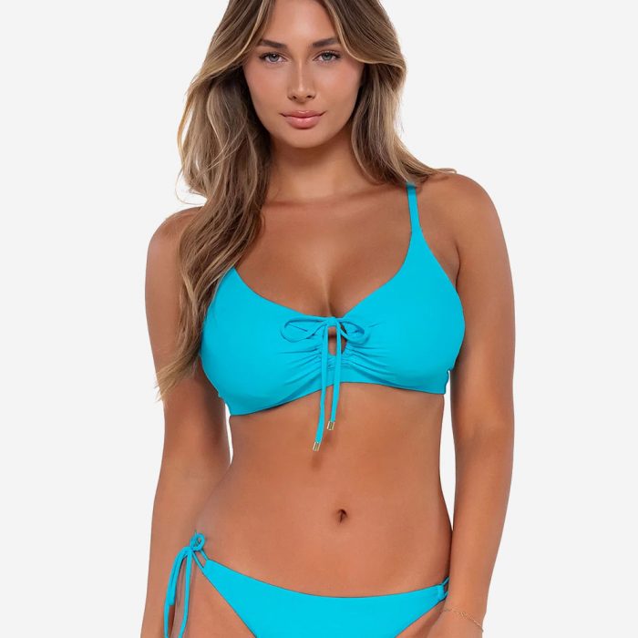 01 01